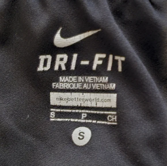 Womens Nike shorts size small - Picture 4 of 5